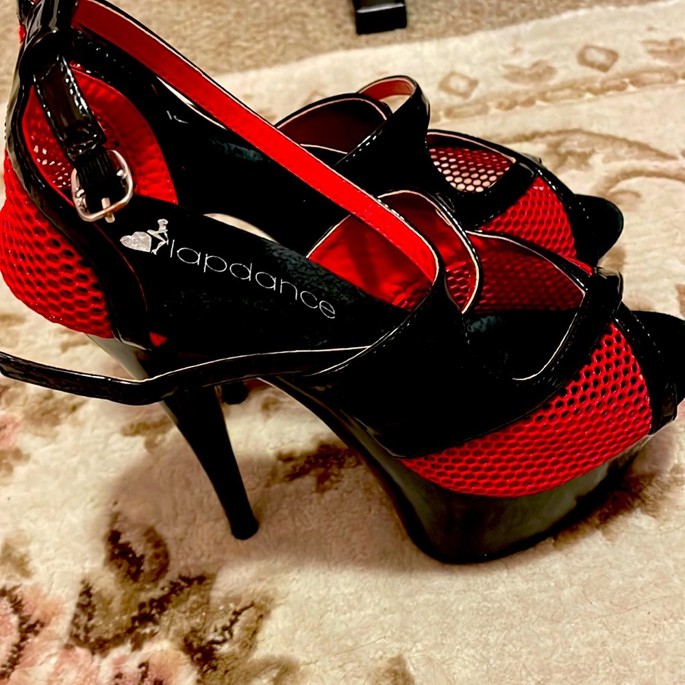 Black and red stiletto